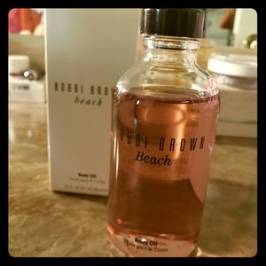**Sold**Bobbi Brown "Beach" body oil